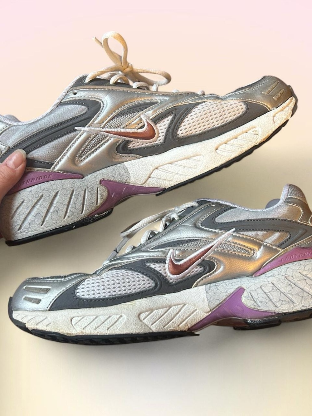 Y2K Nike Air Max Kantara II Silver and Purple Women's Sneakers